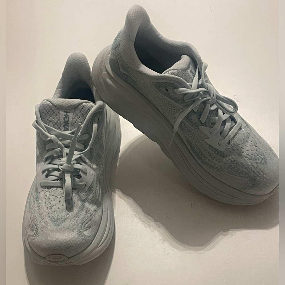 HOKA ONE ONE CLIFTON 10 sneakers - Picture 15 of 16